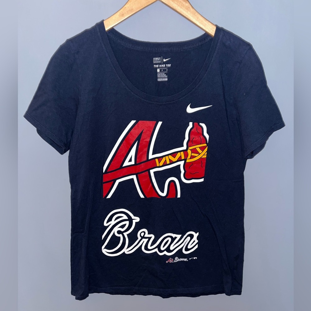 Atlanta‎ Braves Nike Graphic Shirt